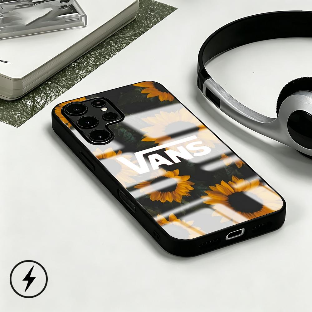 Phone Cases Louis Vuitton - เคสโทรศัพท์ลายรองเท้าสเก็ตบอร์ด V-VansES สำหรับ Samsung S26 S25