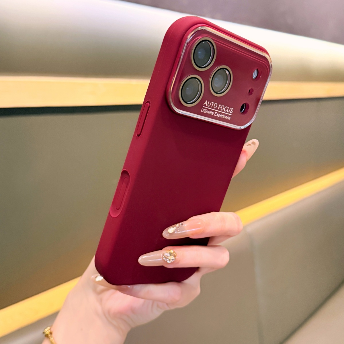 Silicone Liquid Case - เคสโทรศัพท์ซิลิโคนเหลวขอบหน้าต่างใหญ่ ดีไซน์ล้ำสมัย สำหรับ iPhone 18 17