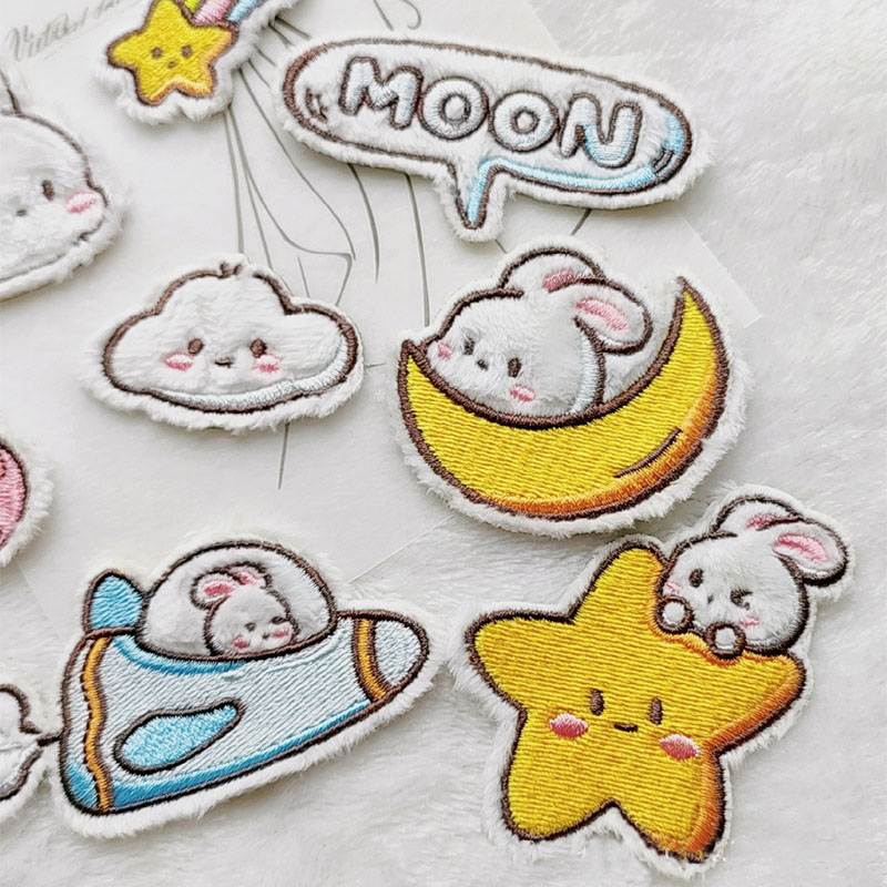 แผ่นผ้ากำมะหยี่รูปสัตว์การ์ตูน - Phone Cases The Dairy บทวิจารณ์และราคา